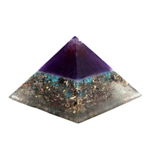 Pyramida Blue Sky Nature 9 cm – Orgonit s šungitem, ruční výroba Made in Italy