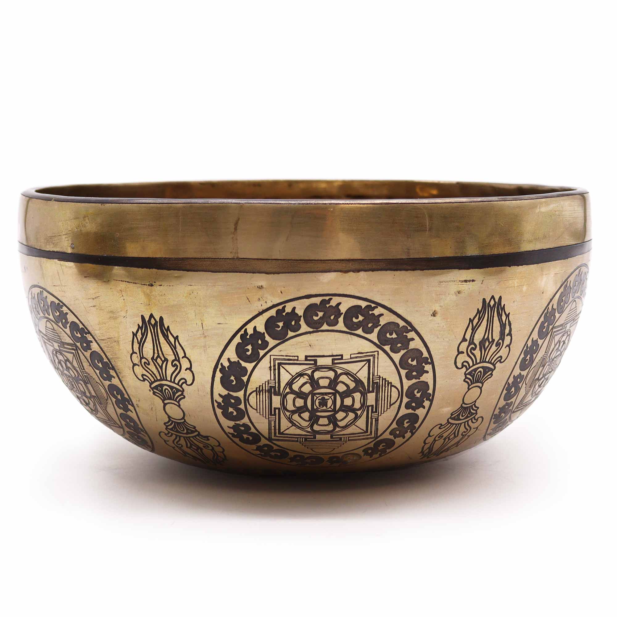 Tibetská  Gravírovaná Miska - 21cm - 5 Buddhů 