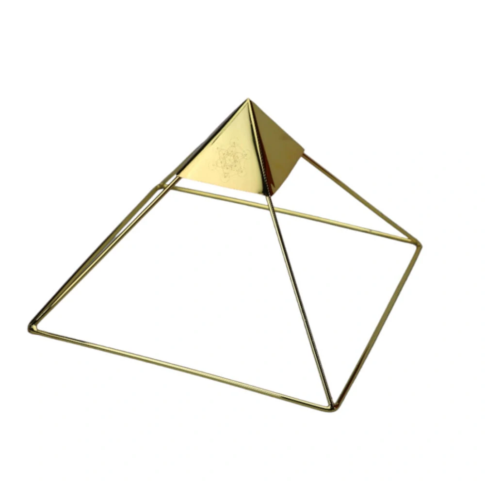 🛕 Metatronova pyramida z pozlaceného měděného drátu